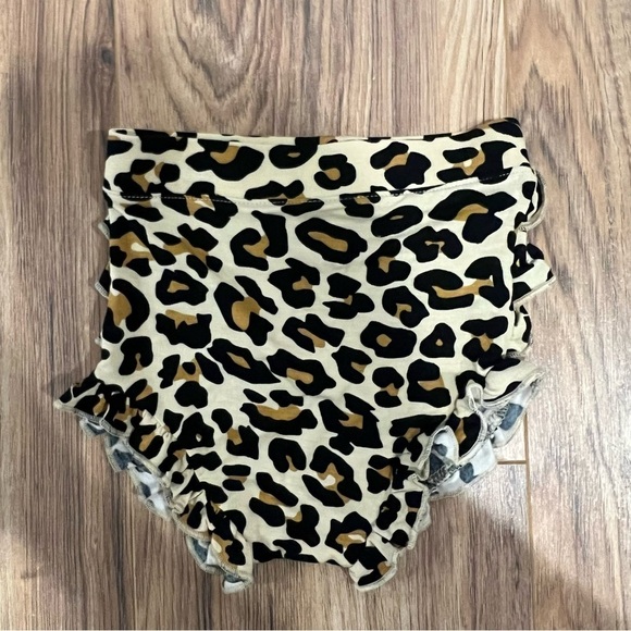 Posh Peanut Baby Girl Infant Ruffle Bummies Bottoms - Picture 5 of 6